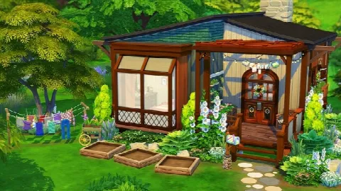 HIPPIE FAMILY’S TINY HOUSE